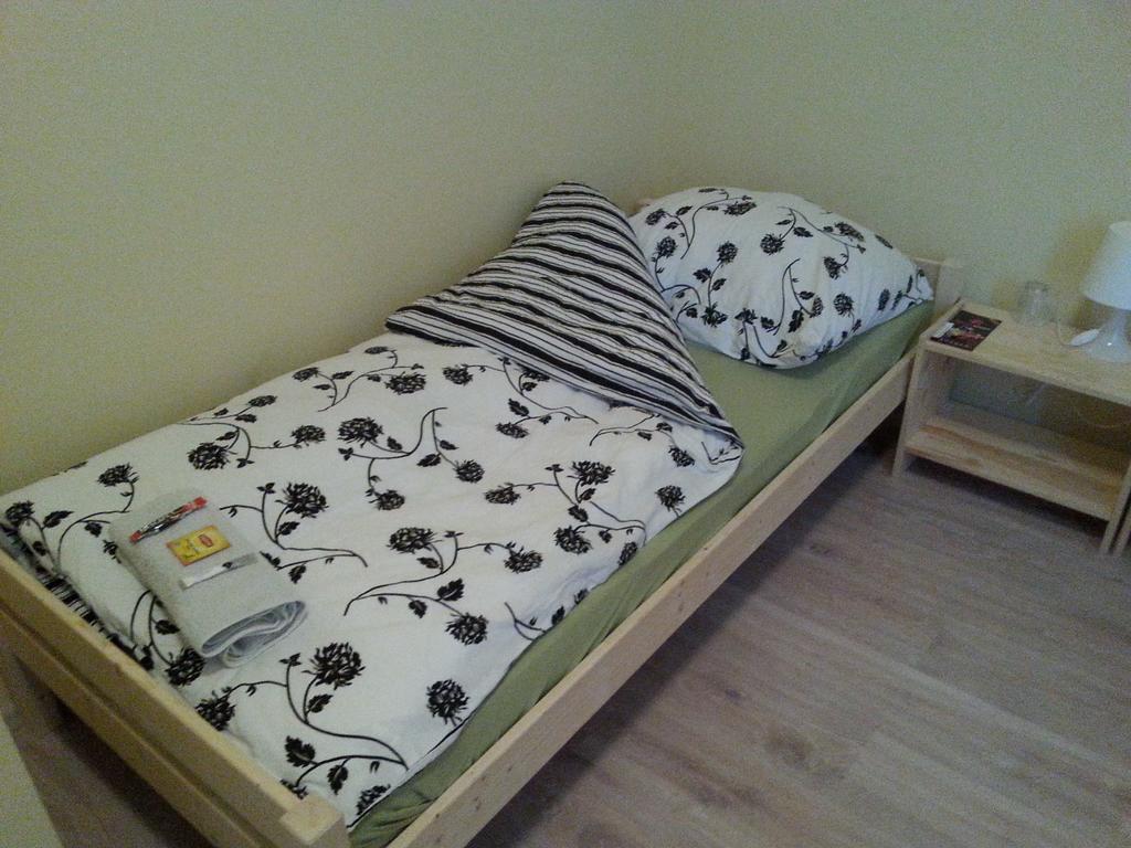Hostel Puzzle - Jezyce Poznań Buitenkant foto