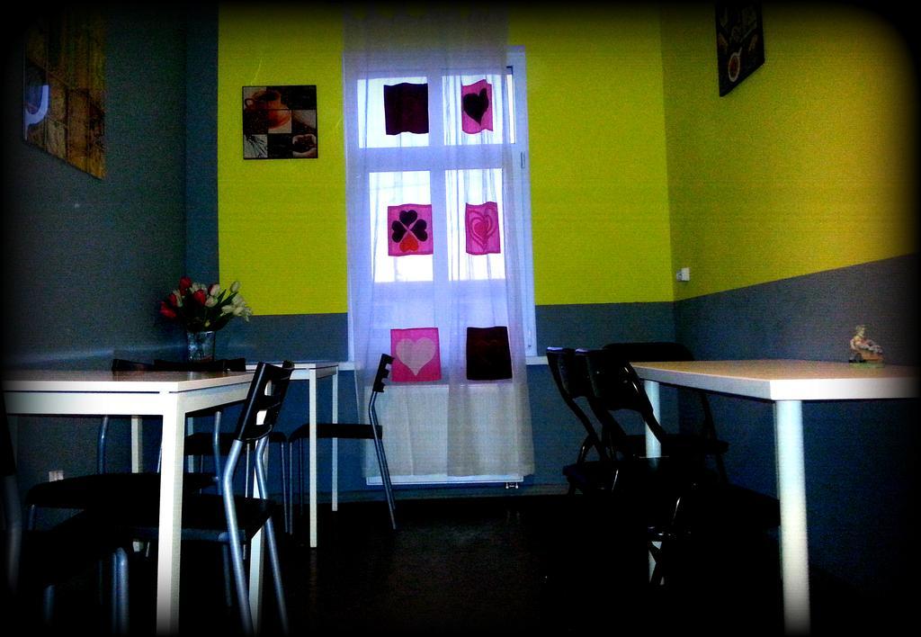 Hostel Puzzle - Jezyce Poznań Buitenkant foto