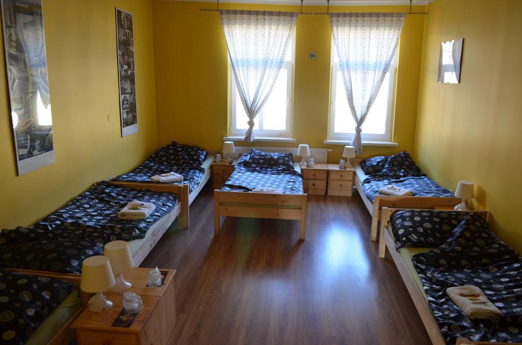 Hostel Puzzle - Jezyce Poznań Buitenkant foto